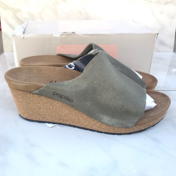 Birkenstock Shoes - $160 Birkenstock Women's Papillio, Namica Slide - Narrow Width Gold 41 , 10-10.5